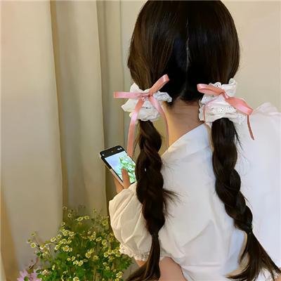 邪恶的蕾丝莉